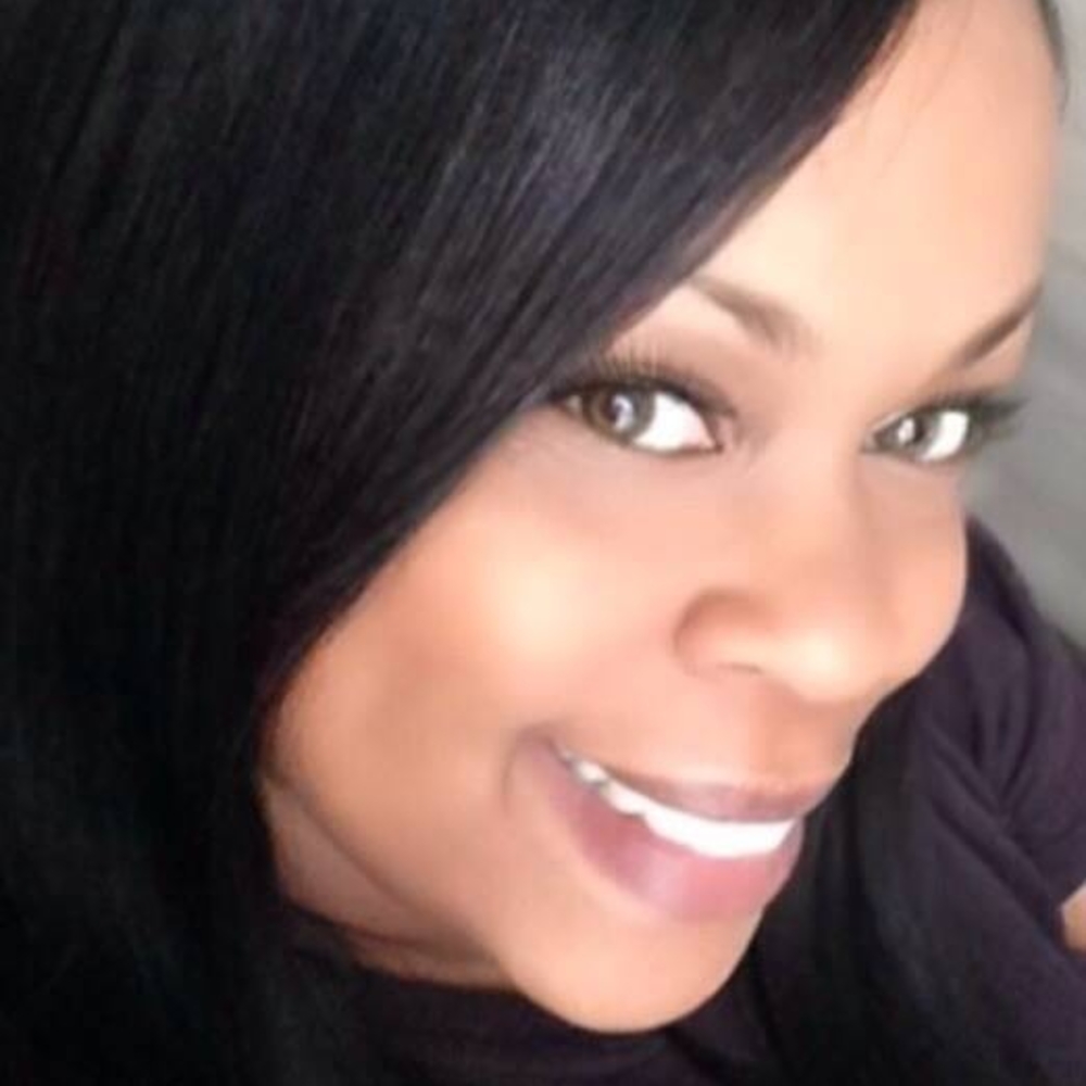 Meet your Posher, Toya